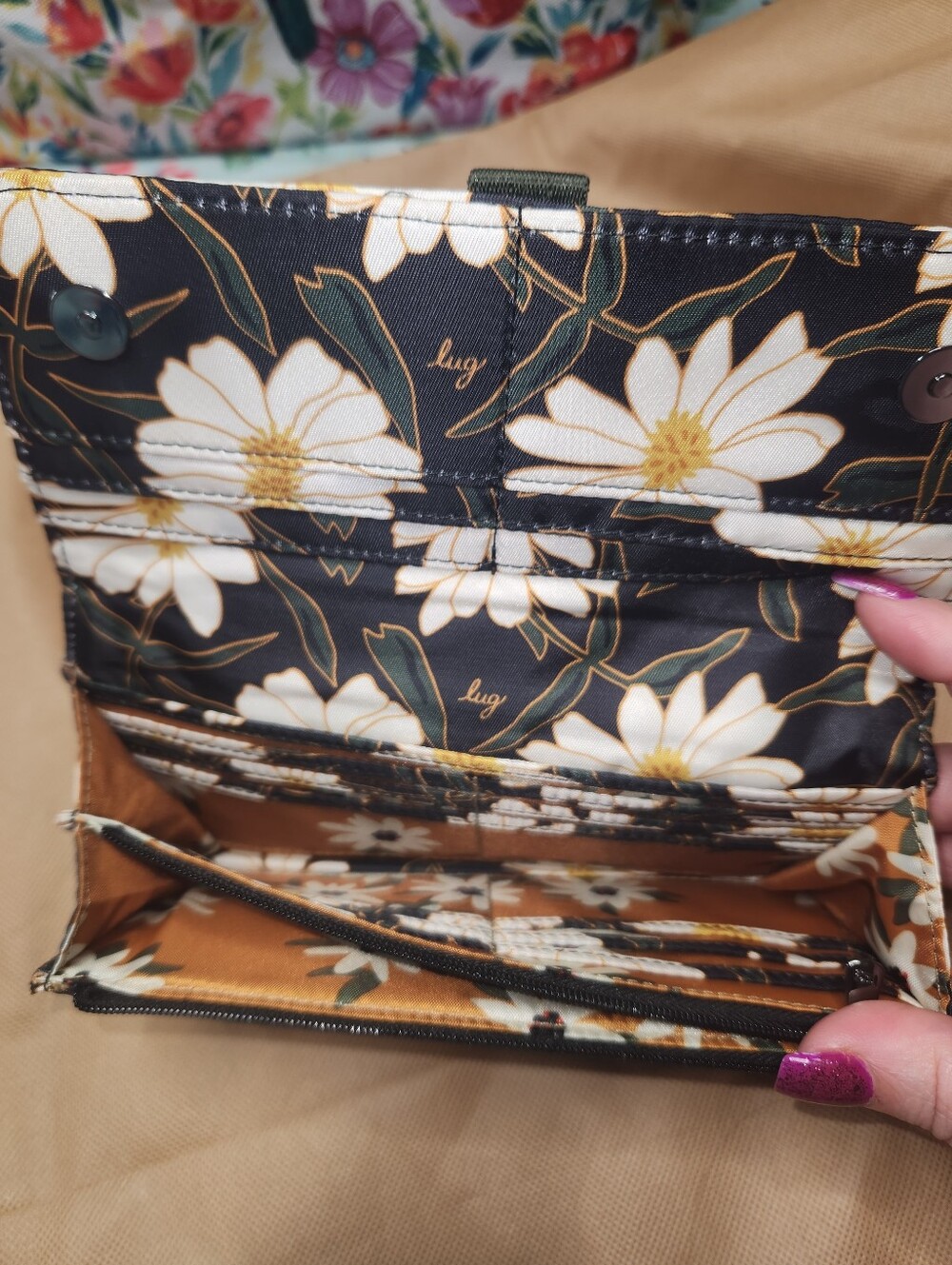 NWOT Lug Wallets Lot of (4) - Picture 5 of 7